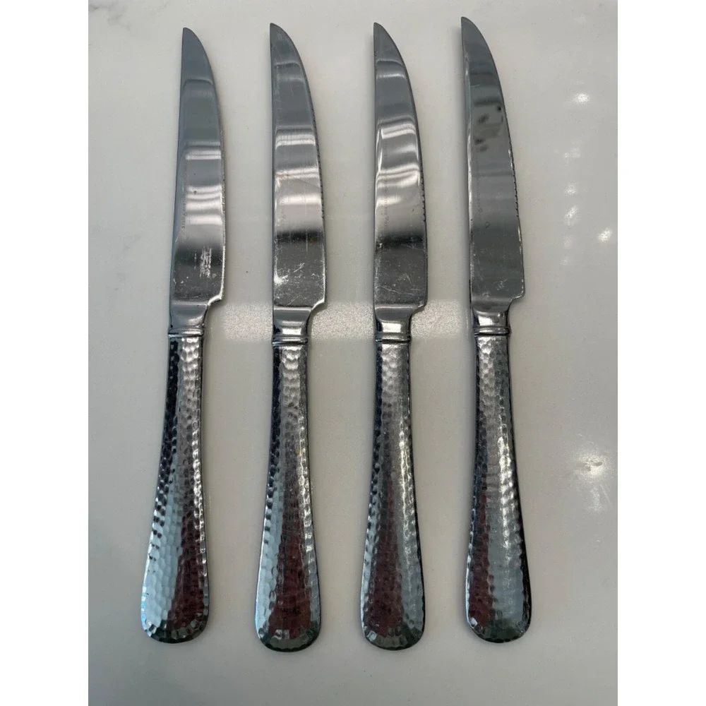 Reed & Barton Heritage 18/10 Stainless Hammered Dinner Knives Lot of 4 Silver